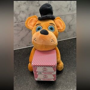 Five Nights At Freddy's Movie Popcorn Bucket Plush Freddy Fazbear REPLICA